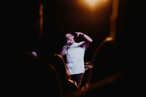 De Comedy Club van Bègles! Een avond van anderhalf uur gelach