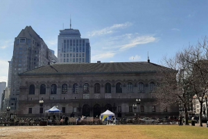 Un voyage dans le temps : une visite à pied ou en voiture de Boston