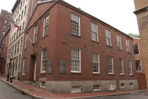 Boston: Black Writers of Beacon Hill – tur med en lille gruppe
