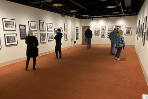 Бостон: Экскурсия за кулисы театра Boch Center Wang