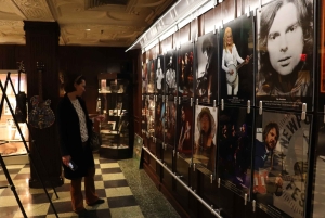 Бостон: Экскурсия за кулисы театра Boch Center Wang