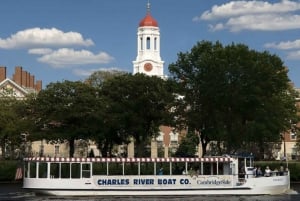 Boston: Charles River Sightseeing Cruise