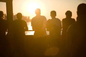 Boston: City Cruises Sunset Skyline Cruise with Commentary