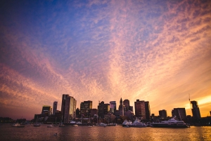 Boston: City Cruises Sunset Skyline Cruise with Commentary