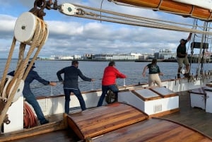 Boston: Daysail Cruise Aboard a Tall Ship