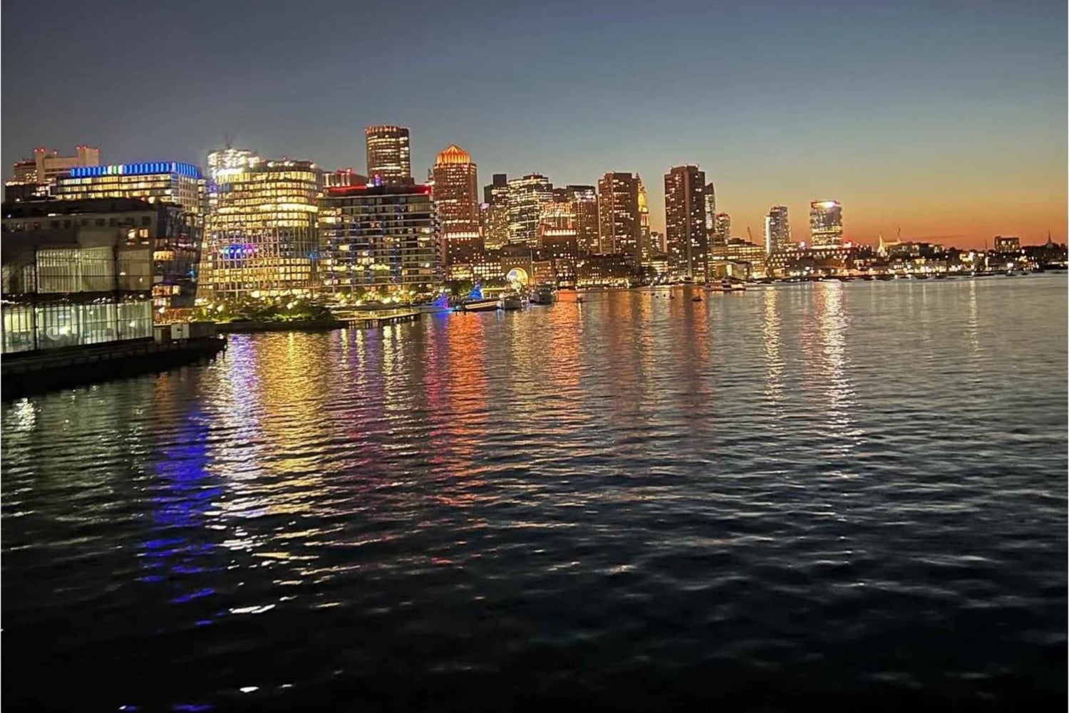 Boston: Dinner Cruise with Buffet and Live Music
