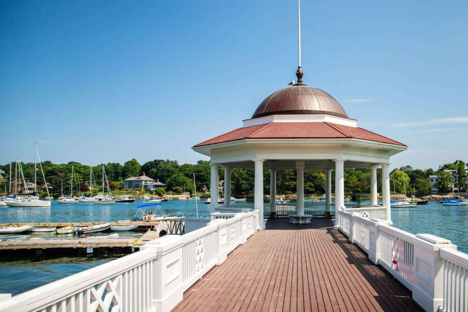 Boston: Film and TV Tour of Gloucester and Manchester