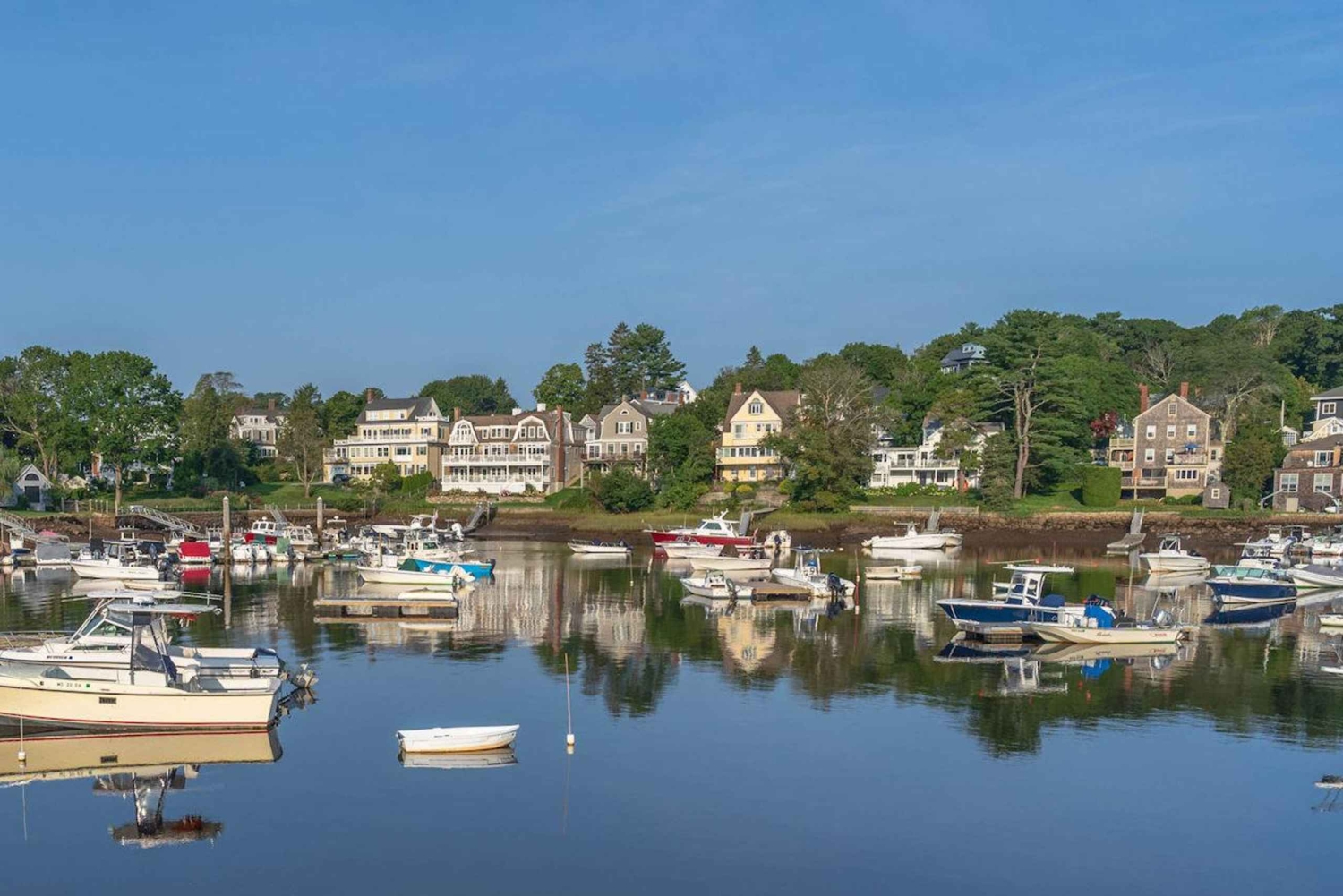 Boston: Film and TV Tour of Gloucester and Manchester