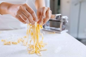 Boston: Fun Pasta Making Class With Local Chef
