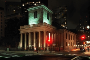 Boston: Ghosts of Christmas Past Guided Walking Tour