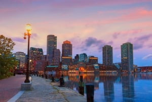 Boston: Summer Nights Trolley Tour og flodkrydstogt