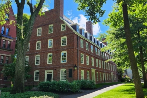 Cambridge, Massachusetts: MIT and Harvard Walking Tour