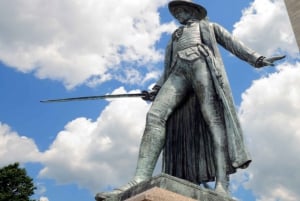 Discover the Battle of Bunker Hill: Historic Walking Tour