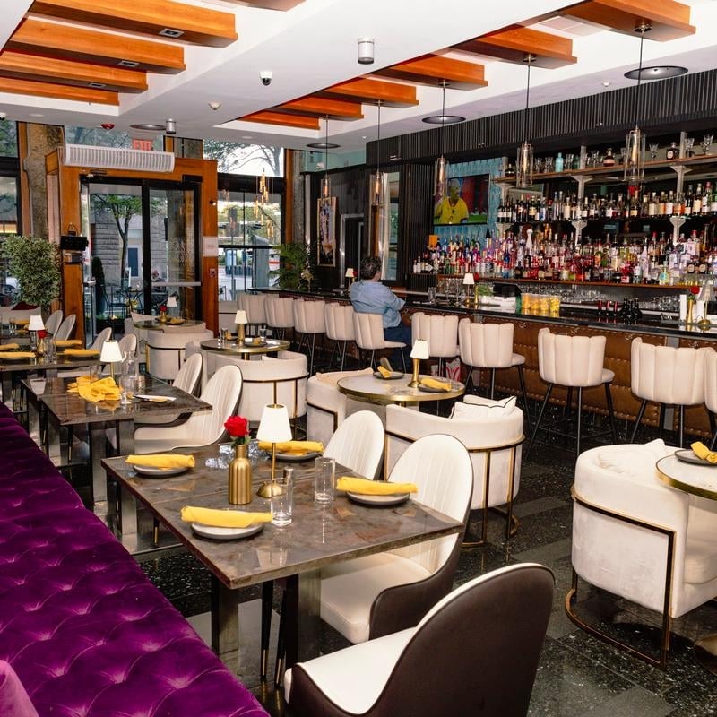 Joia Restaurant & Lounge