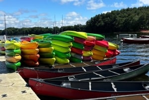 Memorial Beach: Aluguer de canoas no Lago Massapoag