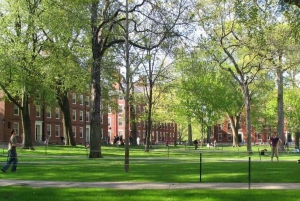 Cambridge, Mass.: MIT and Harvard Walking Tour