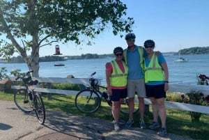 Portsmouth: Historic Neighborhoods Guided Bike Tour