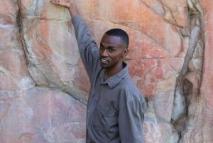 3 timers besøg i landsbyen Manyana fra Gaborone + klippemaleri