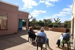 3 uur Manyana dorpsbezoek vanuit Gaborone + rotsschilderen