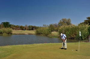 Cresta Mowana Resort & Spa