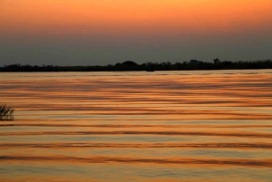 Van Kasane: Chobe River Sunset Cruise