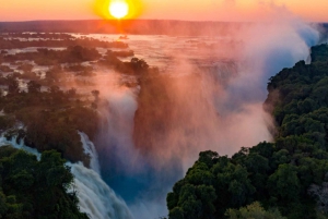From Kasane: Day Trip to Victoria Falls with Lunch
