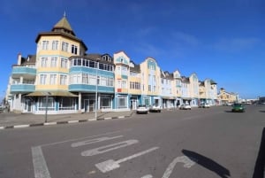 Desde Windhoek: viaje guiado de 20 días por África