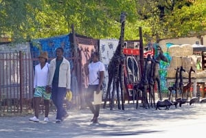 Maun: Byrundtur med lokal guide og smaking av tradisjonell mat