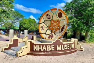 Maun: Byrundtur med lokal guide og smaking av tradisjonell mat