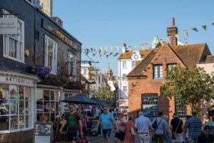 Brighton: City Walking Tour & Exploration Game