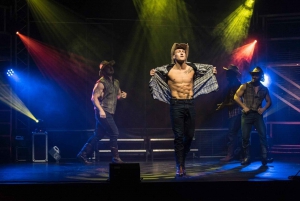 Brighton: Show de striptease masculino Forbidden Nights e festa posterior