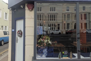 Brighton: Local Beer Tasting Experience at a Micropub