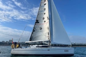 Brighton: Sailing Trip with Drinks