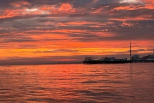 Brighton: Seglingskryssning i solnedgången med ett glas vin