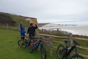 Wycieczka rowerowa eBike po lesie Friston Forest i Seven Sisters
