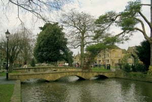 From London: Shakespeare’s Stratford and Cotswolds Tour