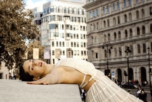 London: 1980s-Inspired Photoshoot at Iconic Landmarks