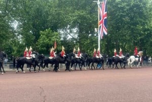 London: Changing Of The Guard with Hotel Pick Up