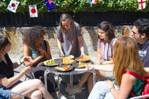 London: Chelsea Walking Tour - Stories, Sights & Small Bites