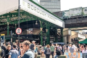 London: Afternoon Hike - See Everything, End at a Local Pub!