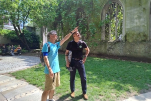 London: Afternoon Hike - See Everything, End at a Local Pub!