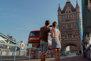 London: Afternoon Hike - See Everything, End at a Local Pub!