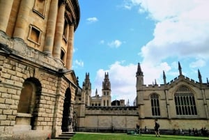 London: Downton Abbey Tour with Highclere, Bampton & Oxford