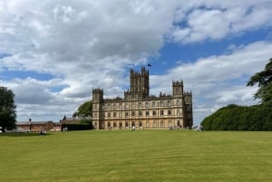 London: Downton Abbey Tour with Highclere, Bampton & Oxford
