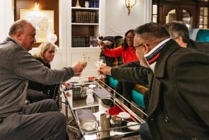 London Essential Bond Locations: License to Discover