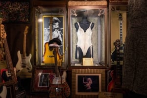 London: Hard Rock Walking Tour with Optional Lunch