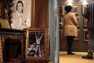 London: Hard Rock Walking Tour with Optional Lunch