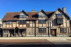 London: Stonehenge, Stratford-Upon-Avon, and Bath Day Trip