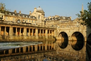Londra: Tour di un giorno con il Castello di Windsor, Stonehenge e Bath
