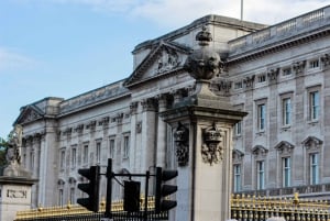 Royal London: from Tudors & Stuarts to Windsors Walking Tour